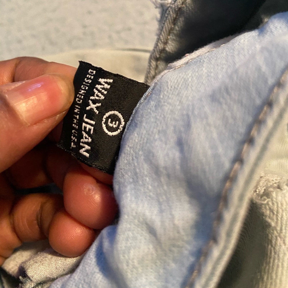 jeans - Picture 3 of 3